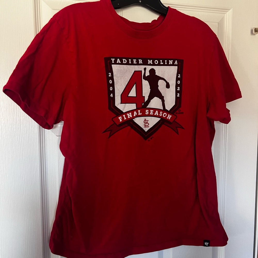47 Red Yadier Molina Cardinals Men's‎ Shirt, Large
